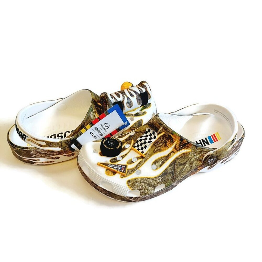 CROCS Mens Size 6 Womens 8 Nascar x Realtree Slip On Classic Clogs Shoes Camo - Picture 10 of 10